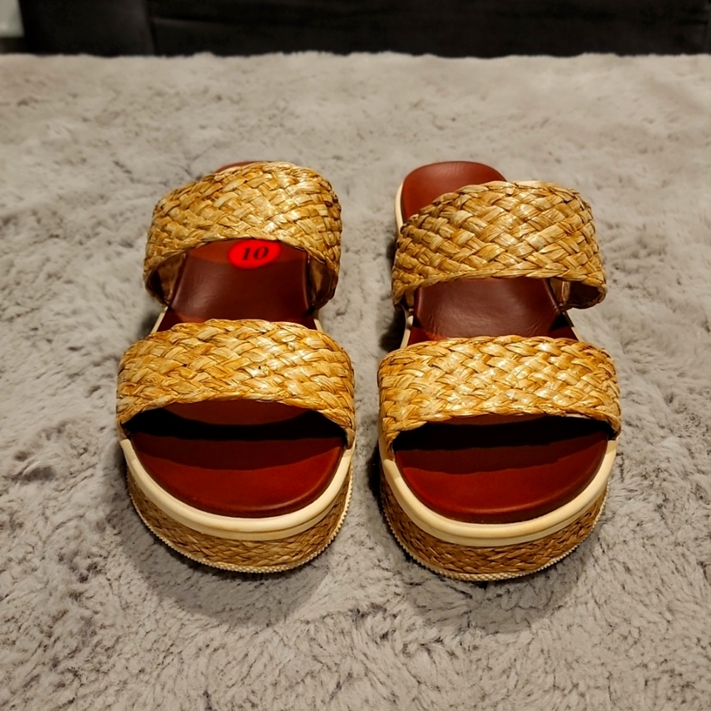Women's MIA Tan Slide Sandals Size 10 (New)
